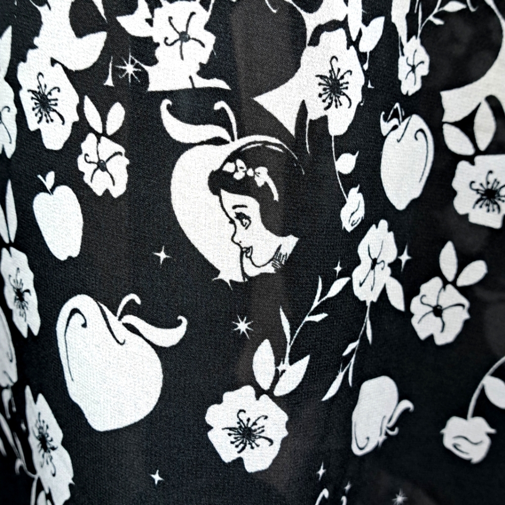 Disney Snow White Kimono